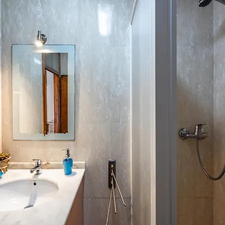 Apartmán Akicity Alfama Radiant *