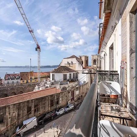 Akicity Alfama Radiant *