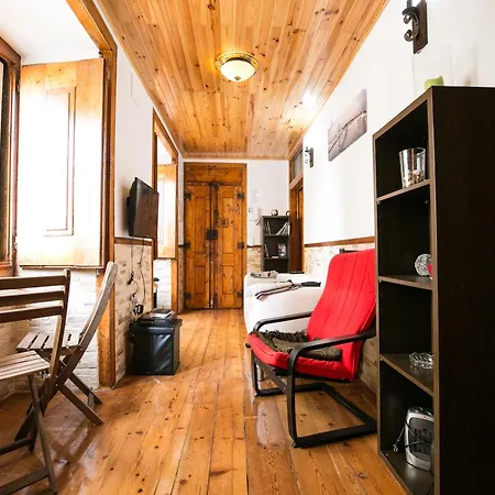 Akicity Alfama Radiant Apartment *