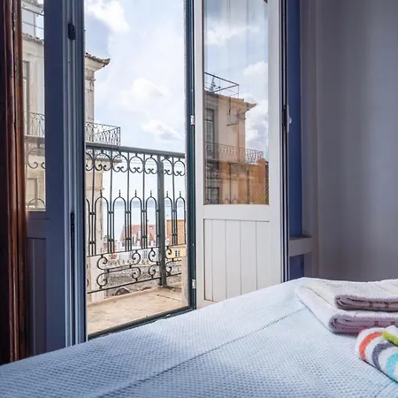 Akicity Alfama Radiant Appartement